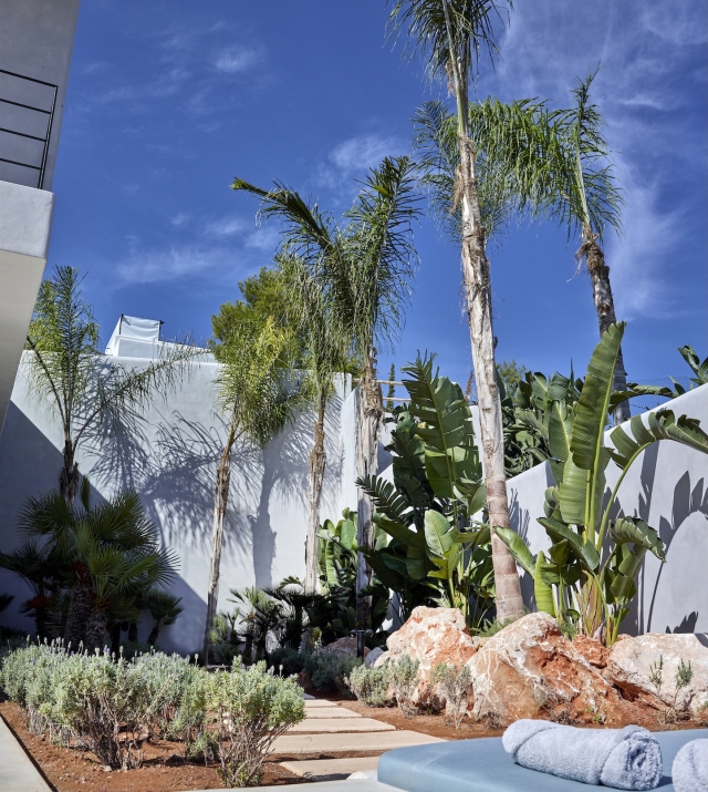 Resa Estates Ibiza koop sale Cala Moli villa seaviews modern terrace 4.jpg